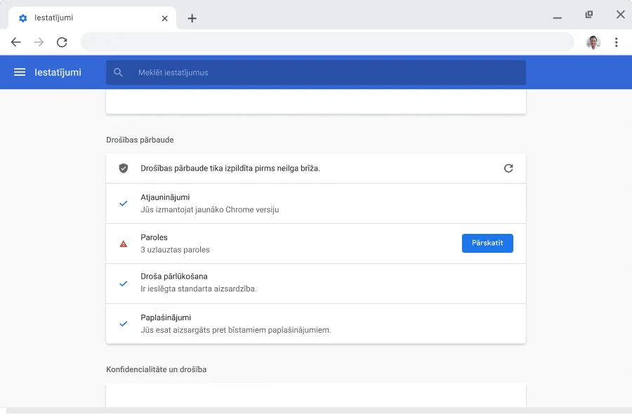Pārlūka Chrome logā tiek rādīti Google kontu un sinhronizācijas iestatījumi (sinhronizācija ir atspējota).